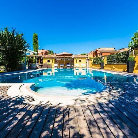B&B Le Lanterne Casal Palocco Exterior foto