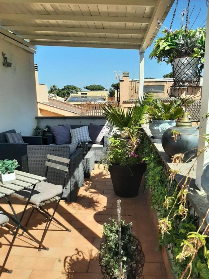 B&B Le Lanterne Casal Palocco Exterior foto
