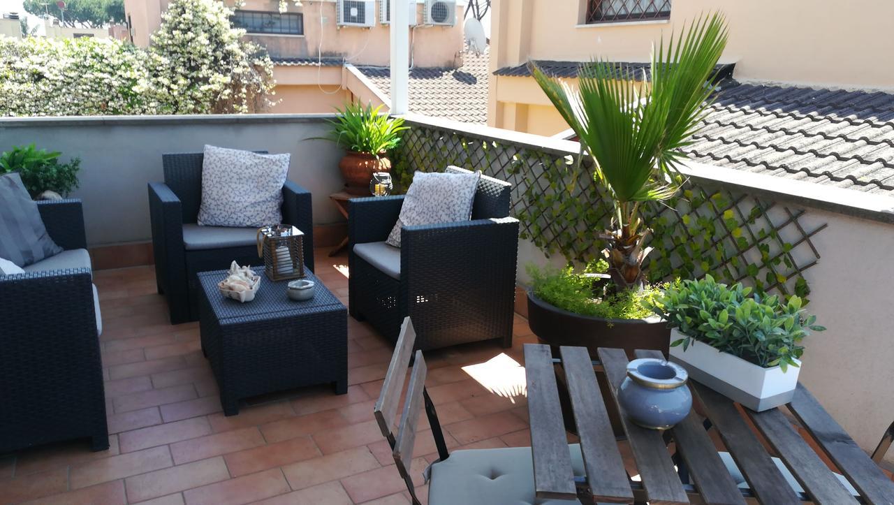 B&B Le Lanterne Casal Palocco Exterior foto